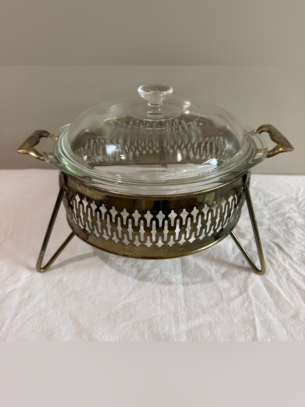Vintage PYREX 023 Covered Casserole with Ornate Silver Cradle 1.5 Qt